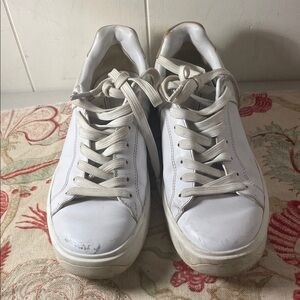 Balmain 44 Rue Francois Paris Classic White Sneakers Gold B